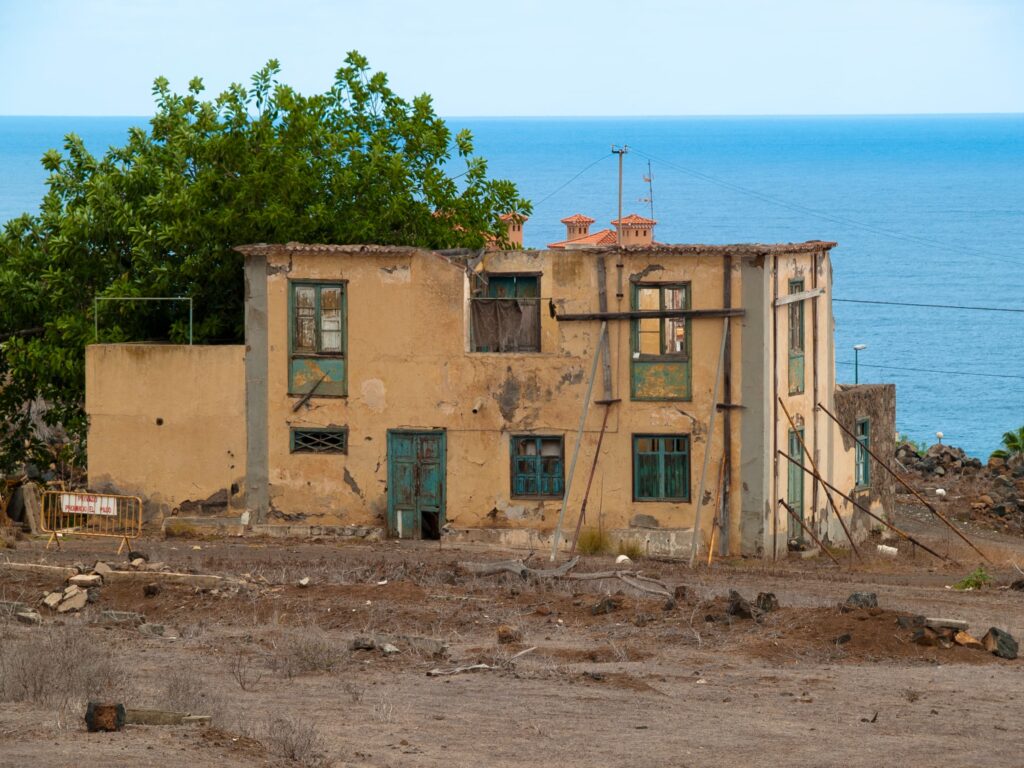 Casa amarilla. Tenerife